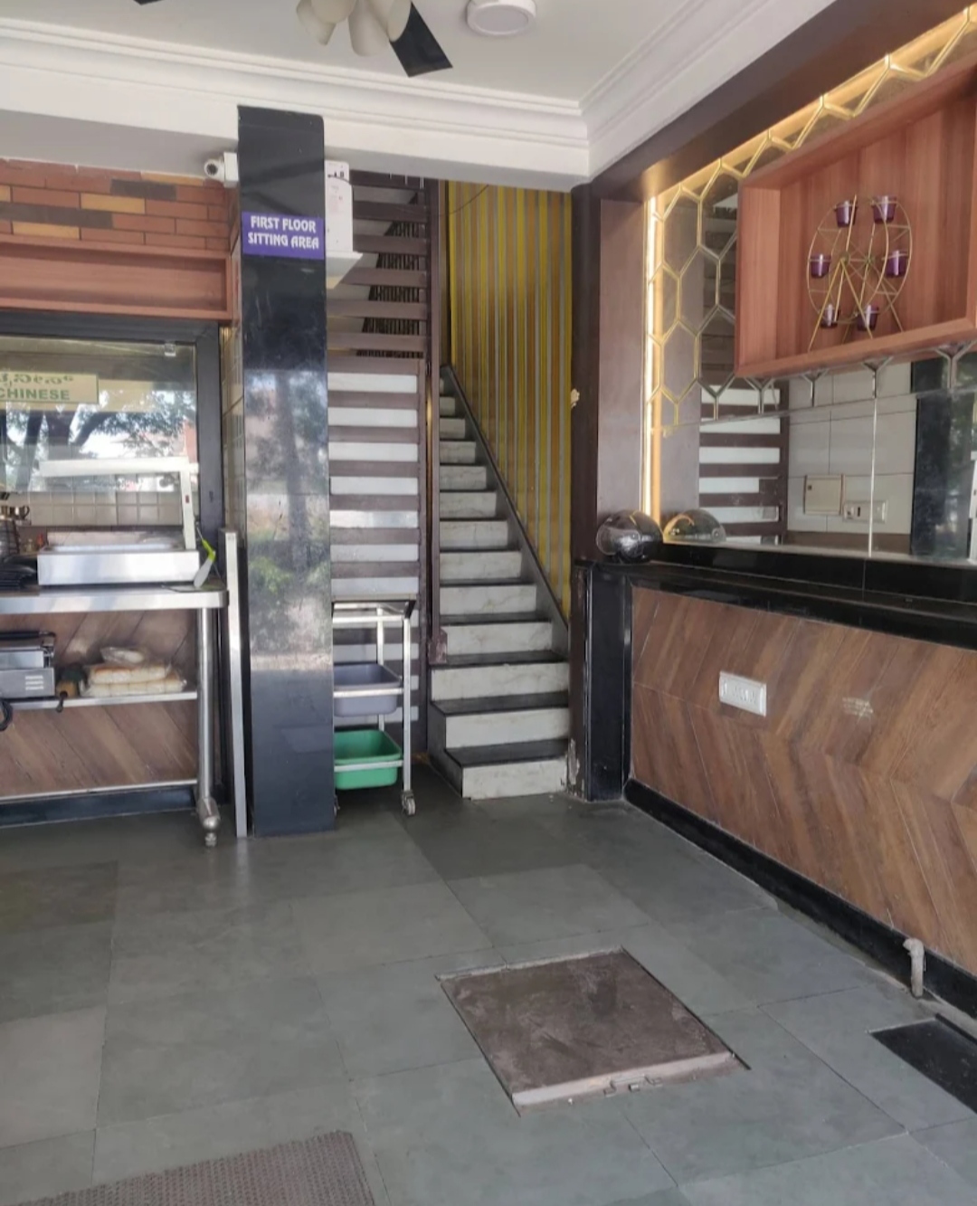Venky's Kitchen restaurant interior