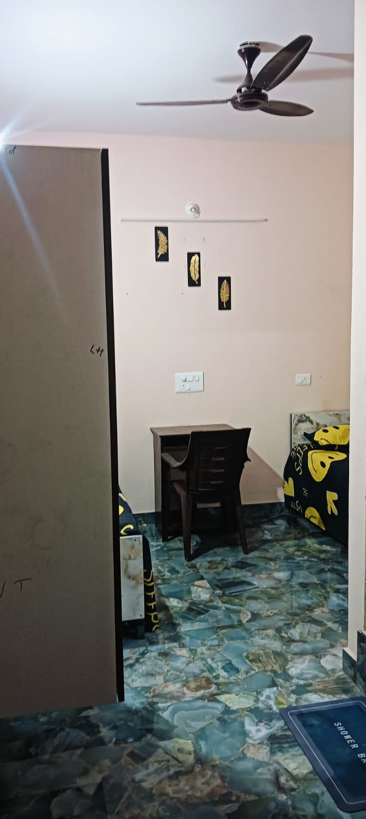 Premium furnished room
